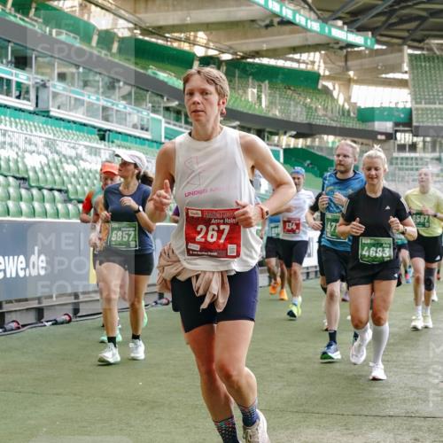 13.09.2026 - 21. swb-Marathon Bremen Michael Burmester http://msf.ph/oto/10477102 13.09.2026 13:17:19 Laufen im Stadion 134, 153, 231, 267, 271, 311, 404, 449, 588, 612, 653, 732, 837, 990, 1057, 1185, 1312, 1424, 1425, 1465, 1539, 1790, 1813, 1825, 1844, 1987, 2056, 2067, 2096, 2259, 2351, 2357, 2358, 2363, 2381, 2389, 2419, 2532, 2550, 2562, 2579, 2586, 2601, 2647, 2655, 2664, 2678, 2698, 2778, 2797, 2799, 2821, 2846, 2880, 2893, 2974, 2984, 2996, 3001, 3104, 3133, 3146, 3180, 3195, 3210, 3213, 3237, 3314, 3331, 3337, 3366, 3387, 3421, 3431, 3479, 3501, 3506, 3512, 3537, 3548, 3633, 3654 meine-sportfotos.de