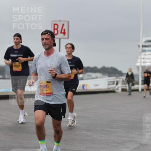 13.09.2026 - Kiel Lauf Andreas Tolksdorf http://msf.ph/oto/10477107 13.09.2026 11:50:12 Kiellinie 11508, 38, 1680, 4 meine-sportfotos.de