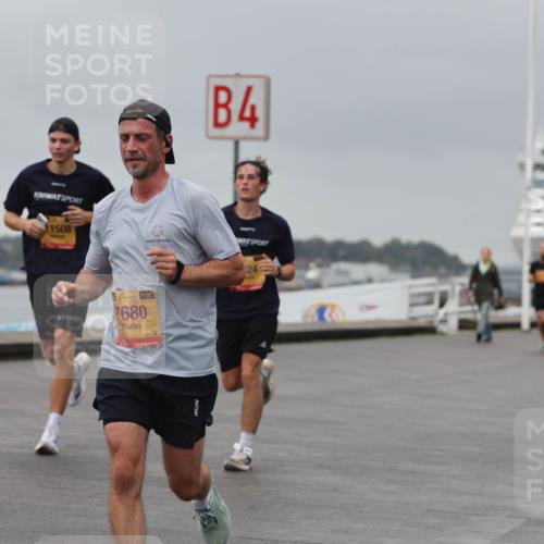 13.09.2026 - Kiel Lauf Andreas Tolksdorf http://msf.ph/oto/10477113 13.09.2026 11:50:12 Kiellinie 1508, 98, 7680, 4 meine-sportfotos.de