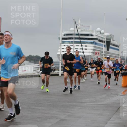 13.09.2026 - Kiel Lauf Andreas Tolksdorf http://msf.ph/oto/10477302 13.09.2026 11:50:22 Kiellinie 4, 3 meine-sportfotos.de