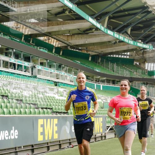 13.09.2026 - 21. swb-Marathon Bremen Michael Burmester http://msf.ph/oto/10477305 13.09.2026 10:39:48 Laufen im Stadion 10135, 10138, 10139, 10156, 10168, 10169, 10188, 10204, 10213, 10217, 10229, 10234, 10238, 10259, 10260, 10279, 10280, 10299, 10314, 10321, 10360, 10363, 10364, 10378, 10386, 10404, 10406, 10417, 10424, 10435, 10455, 10457, 10469, 10484, 10493, 10501, 10505, 10510, 10511, 10526, 10556, 10570, 10576, 10580, 10582, 10595, 10599, 10609, 10616, 10619, 10630, 10645, 10653, 10660, 10661, 10662, 10664, 10681, 10682, 10686, 10696, 10697, 10712, 10737, 10743, 10751 meine-sportfotos.de