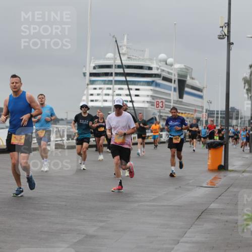 13.09.2026 - Kiel Lauf Andreas Tolksdorf http://msf.ph/oto/10477382 13.09.2026 11:50:25 Kiellinie 4, 12769, 4818, 3 meine-sportfotos.de