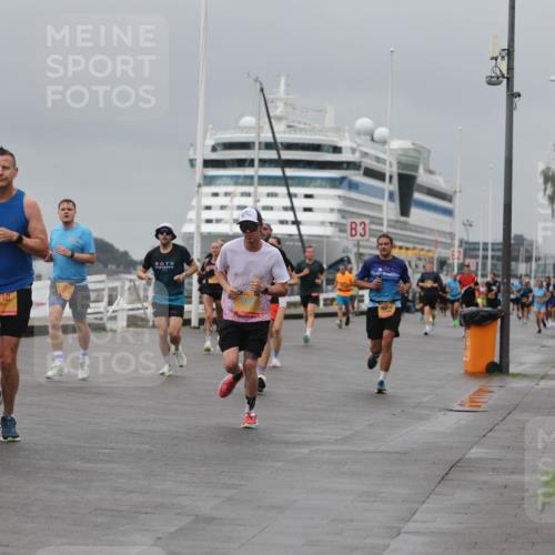 13.09.2026 - Kiel Lauf Andreas Tolksdorf http://msf.ph/oto/10477397 13.09.2026 11:50:25 Kiellinie 4, 769, 4818, 3 meine-sportfotos.de