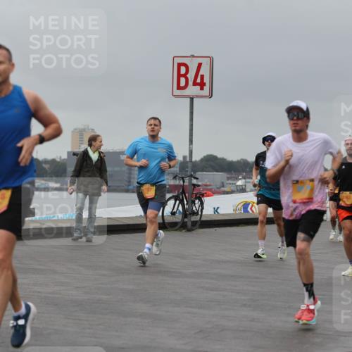 13.09.2026 - Kiel Lauf Andreas Tolksdorf http://msf.ph/oto/10477421 13.09.2026 11:50:27 Kiellinie 4, 257, 14, 3163 meine-sportfotos.de