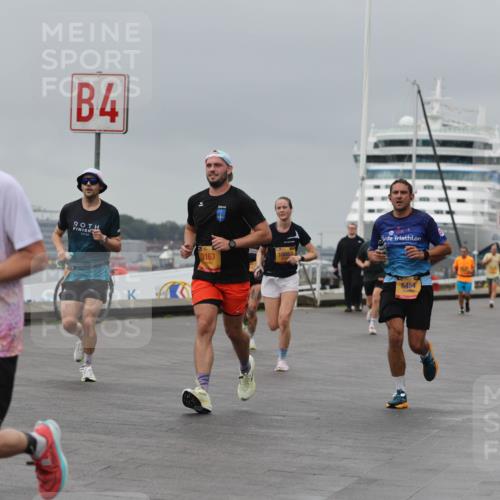 13.09.2026 - Kiel Lauf Andreas Tolksdorf http://msf.ph/oto/10477439 13.09.2026 11:50:28 Kiellinie 4, 2026, 3163, 10053, 3, 8454 meine-sportfotos.de