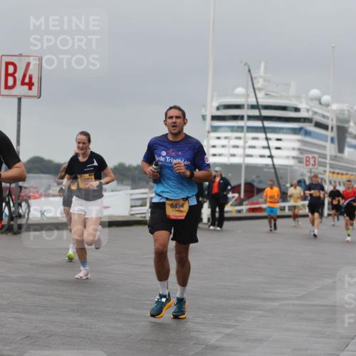13.09.2026 - Kiel Lauf Andreas Tolksdorf http://msf.ph/oto/10477467 13.09.2026 11:50:30 Kiellinie 39, 3163, 4, 10053, 8454, 3 meine-sportfotos.de
