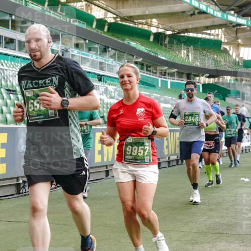 13.09.2026 - 21. swb-Marathon Bremen Michael Burmester http://msf.ph/oto/10477505 13.09.2026 13:17:30 Laufen im Stadion 134, 153, 231, 267, 271, 311, 404, 449, 588, 732, 753, 837, 990, 1057, 1185, 1312, 1424, 1425, 1465, 1539, 1790, 1813, 1825, 1844, 1868, 1987, 2056, 2067, 2096, 2123, 2259, 2351, 2357, 2358, 2363, 2381, 2389, 2419, 2532, 2550, 2562, 2579, 2586, 2601, 2647, 2655, 2664, 2698, 2778, 2797, 2799, 2821, 2846, 2849, 2880, 2893, 2974, 2984, 2996, 3104, 3133, 3146, 3180, 3195, 3210, 3213, 3314, 3337, 3366, 3387, 3421, 3431, 3476, 3479, 3501, 3506, 3537, 3548, 3633, 3654, 3740 meine-sportfotos.de