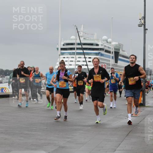 13.09.2026 - Kiel Lauf Andreas Tolksdorf http://msf.ph/oto/10477571 13.09.2026 11:50:42 Kiellinie 4, 7037, 1548, 7626, 3371, 3, 7038 meine-sportfotos.de
