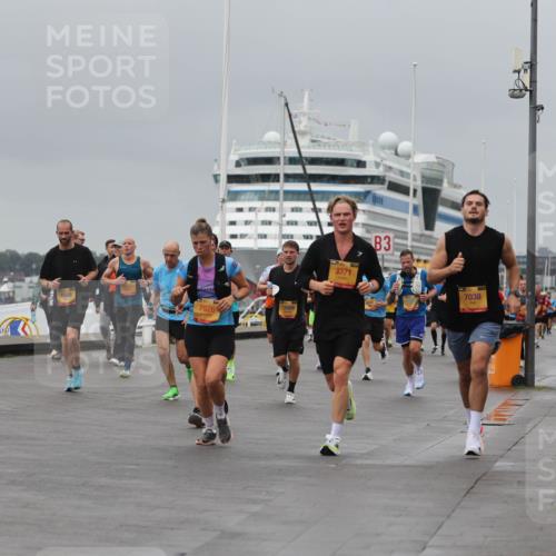 13.09.2026 - Kiel Lauf Andreas Tolksdorf http://msf.ph/oto/10477576 13.09.2026 11:50:43 Kiellinie 4, 7037, 7626, 12606, 3371, 3, 7038 meine-sportfotos.de