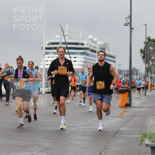 13.09.2026 - Kiel Lauf Andreas Tolksdorf http://msf.ph/oto/10477587 13.09.2026 11:50:43 Kiellinie 4, 7626, 3371, 7038 meine-sportfotos.de
