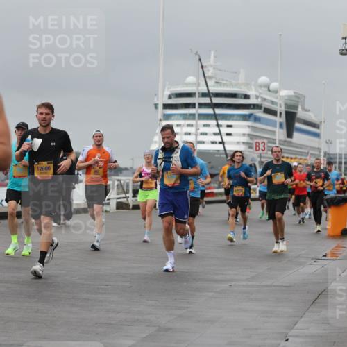 13.09.2026 - Kiel Lauf Andreas Tolksdorf http://msf.ph/oto/10477642 13.09.2026 11:50:46 Kiellinie 7038, 12606, 997, 1735, 3 meine-sportfotos.de