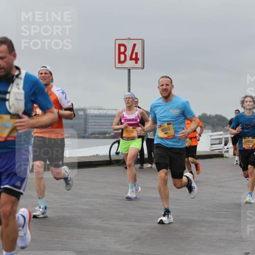 13.09.2026 - Kiel Lauf Andreas Tolksdorf http://msf.ph/oto/10477727 13.09.2026 11:50:50 Kiellinie 4, 2686, 4050, 11735 meine-sportfotos.de