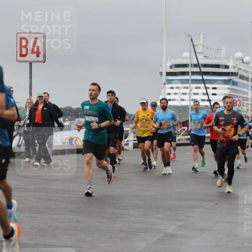 13.09.2026 - Kiel Lauf Andreas Tolksdorf http://msf.ph/oto/10477738 13.09.2026 11:50:52 Kiellinie 4, 5918, 83, 1066 meine-sportfotos.de