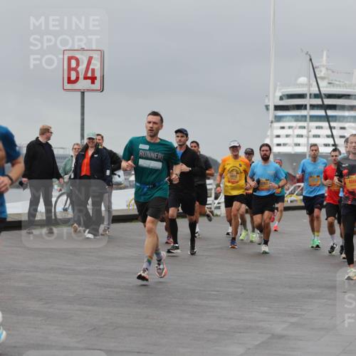 13.09.2026 - Kiel Lauf Andreas Tolksdorf http://msf.ph/oto/10477747 13.09.2026 11:50:52 Kiellinie 35, 4, 5918, 0287, 4066, 3 meine-sportfotos.de