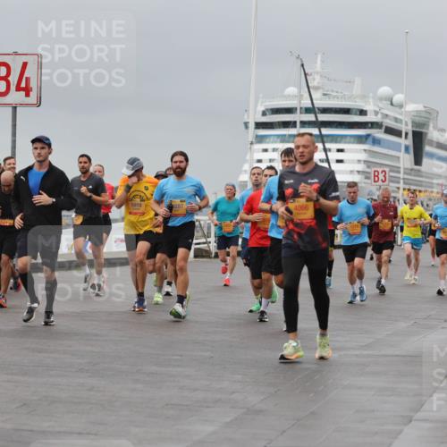 13.09.2026 - Kiel Lauf Andreas Tolksdorf http://msf.ph/oto/10477781 13.09.2026 11:50:53 Kiellinie 4, 9419, 5918, 0287, 4066, 1276, 3 meine-sportfotos.de