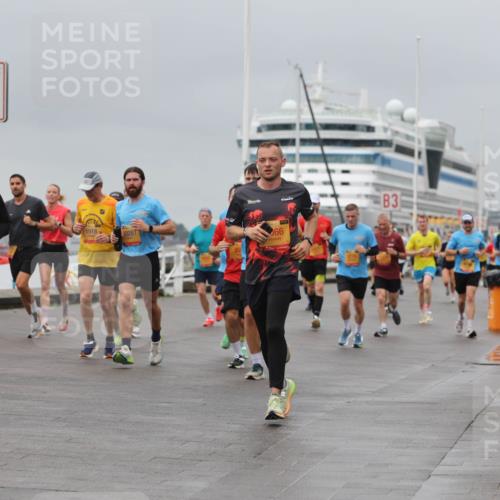 13.09.2026 - Kiel Lauf Andreas Tolksdorf http://msf.ph/oto/10477784 13.09.2026 11:50:54 Kiellinie 4, 5918, 10287, 66, 3 meine-sportfotos.de