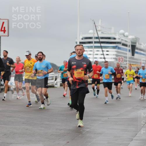 13.09.2026 - Kiel Lauf Andreas Tolksdorf http://msf.ph/oto/10477795 13.09.2026 11:50:54 Kiellinie 4, 5918, 10287, 99, 4066, 3 meine-sportfotos.de
