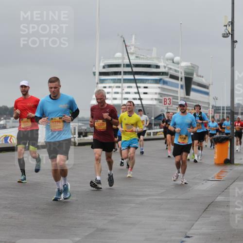 13.09.2026 - Kiel Lauf Andreas Tolksdorf http://msf.ph/oto/10477854 13.09.2026 11:50:58 Kiellinie 5852, 4, 5971, 1276, 12235, 3, 1756 meine-sportfotos.de