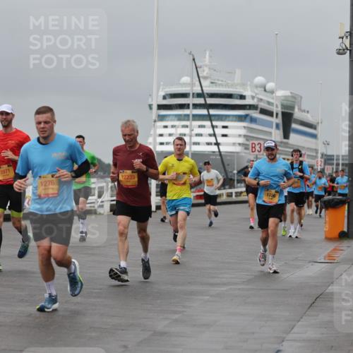 13.09.2026 - Kiel Lauf Andreas Tolksdorf http://msf.ph/oto/10477865 13.09.2026 11:50:58 Kiellinie 4, 5971, 1276, 12235, 3, 1756 meine-sportfotos.de