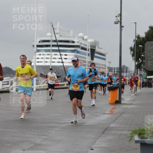 13.09.2026 - Kiel Lauf Andreas Tolksdorf http://msf.ph/oto/10477887 13.09.2026 11:50:59 Kiellinie 12235, 1756, 3 meine-sportfotos.de