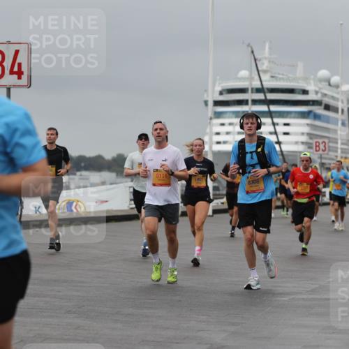 13.09.2026 - Kiel Lauf Andreas Tolksdorf http://msf.ph/oto/10477951 13.09.2026 11:51:04 Kiellinie 4, 1756, 5111, 3, 1941, 8308, 12422 meine-sportfotos.de