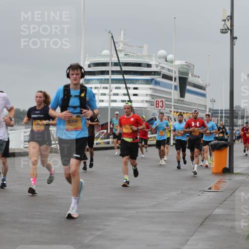 13.09.2026 - Kiel Lauf Andreas Tolksdorf http://msf.ph/oto/10477969 13.09.2026 11:51:05 Kiellinie 4, 5111, 194, 8308, 12422, 3 meine-sportfotos.de