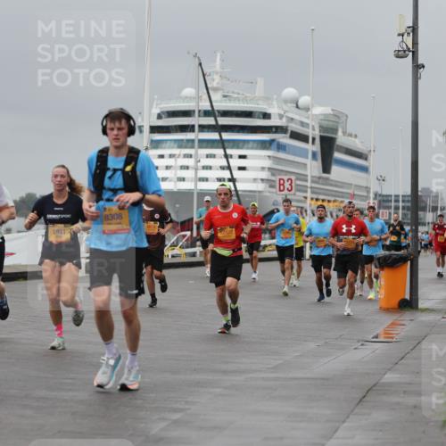 13.09.2026 - Kiel Lauf Andreas Tolksdorf http://msf.ph/oto/10477973 13.09.2026 11:51:05 Kiellinie 4, 1941, 8308, 12422, 3 meine-sportfotos.de