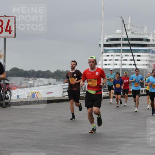 13.09.2026 - Kiel Lauf Andreas Tolksdorf http://msf.ph/oto/10478024 13.09.2026 11:51:07 Kiellinie 1941, 4, 4813, 12422, 3, 9006, 1224 meine-sportfotos.de