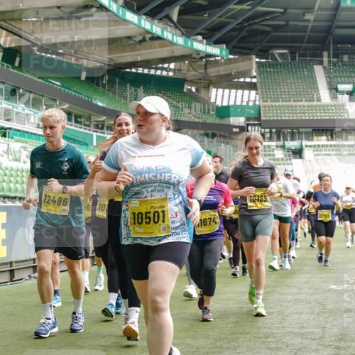 13.09.2026 - 21. swb-Marathon Bremen Michael Burmester http://msf.ph/oto/10478072 13.09.2026 10:40:13 Laufen im Stadion 10135, 10138, 10139, 10156, 10169, 10204, 10213, 10217, 10229, 10234, 10238, 10279, 10280, 10299, 10314, 10321, 10354, 10360, 10363, 10364, 10378, 10386, 10404, 10406, 10417, 10424, 10435, 10455, 10457, 10469, 10483, 10484, 10493, 10501, 10505, 10510, 10511, 10545, 10556, 10570, 10576, 10580, 10582, 10586, 10595, 10599, 10609, 10611, 10616, 10619, 10630, 10653, 10660, 10662, 10664, 10686, 10694, 10696, 10712, 10737, 10743, 10751 meine-sportfotos.de