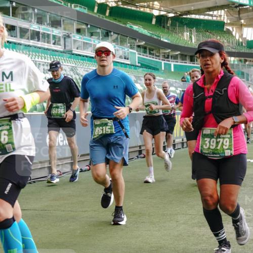 13.09.2026 - 21. swb-Marathon Bremen Michael Burmester http://msf.ph/oto/10478113 13.09.2026 13:17:45 Laufen im Stadion 134, 153, 267, 271, 311, 404, 449, 546, 588, 732, 753, 837, 990, 1057, 1312, 1424, 1425, 1465, 1539, 1790, 1813, 1825, 1844, 1868, 1987, 2056, 2067, 2096, 2123, 2259, 2357, 2358, 2363, 2381, 2389, 2419, 2532, 2550, 2562, 2586, 2601, 2614, 2647, 2655, 2778, 2797, 2821, 2849, 2857, 2879, 2880, 2893, 2974, 2984, 2996, 2999, 3096, 3100, 3104, 3146, 3180, 3195, 3210, 3213, 3314, 3337, 3366, 3421, 3431, 3476, 3479, 3501, 3506, 3537, 3548, 3633, 3654, 3740, 4478 meine-sportfotos.de