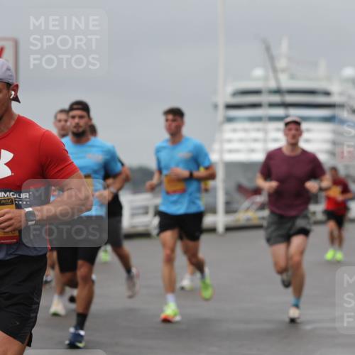 13.09.2026 - Kiel Lauf Andreas Tolksdorf http://msf.ph/oto/10478147 13.09.2026 11:51:13 Kiellinie 112 meine-sportfotos.de