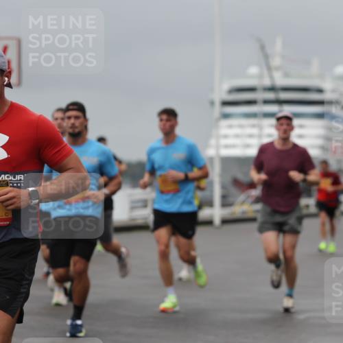 13.09.2026 - Kiel Lauf Andreas Tolksdorf http://msf.ph/oto/10478150 13.09.2026 11:51:13 Kiellinie 198, 1122 meine-sportfotos.de