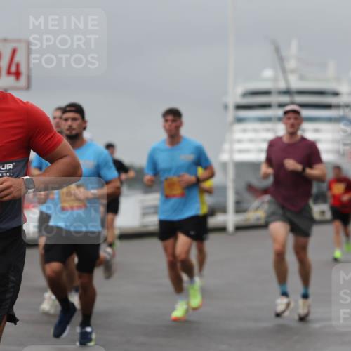 13.09.2026 - Kiel Lauf Andreas Tolksdorf http://msf.ph/oto/10478154 13.09.2026 11:51:13 Kiellinie 4, 1, 38, 1122 meine-sportfotos.de