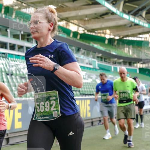 13.09.2026 - 21. swb-Marathon Bremen Michael Burmester http://msf.ph/oto/10478184 13.09.2026 13:17:49 Laufen im Stadion 134, 153, 267, 271, 311, 404, 449, 546, 588, 732, 753, 837, 990, 1057, 1424, 1425, 1465, 1539, 1790, 1813, 1825, 1844, 1868, 1987, 2056, 2067, 2096, 2123, 2137, 2259, 2294, 2357, 2358, 2363, 2381, 2389, 2419, 2453, 2532, 2550, 2562, 2586, 2601, 2614, 2647, 2655, 2778, 2797, 2821, 2849, 2857, 2879, 2880, 2893, 2974, 2984, 2996, 2999, 3096, 3100, 3104, 3146, 3180, 3195, 3210, 3213, 3314, 3337, 3366, 3421, 3431, 3476, 3479, 3501, 3506, 3537, 3548, 3633, 3654, 3740, 4478 meine-sportfotos.de