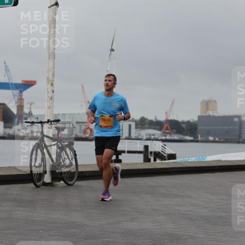 13.09.2026 - Kiel Lauf Andreas Tolksdorf http://msf.ph/oto/10478206 13.09.2026 11:51:30 Kiellinie 39, 9662, 4, 1814 meine-sportfotos.de