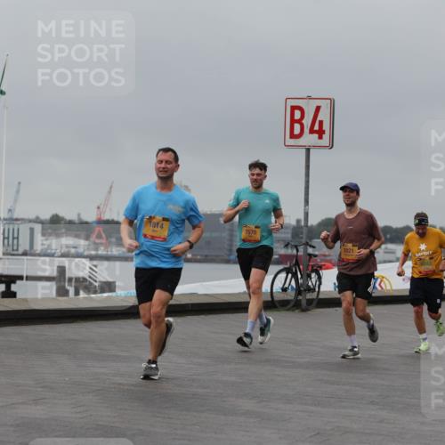 13.09.2026 - Kiel Lauf Andreas Tolksdorf http://msf.ph/oto/10478237 13.09.2026 11:51:32 Kiellinie 1814, 7570, 4, 3921, 6043 meine-sportfotos.de