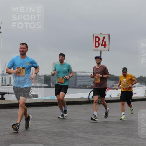 13.09.2026 - Kiel Lauf Andreas Tolksdorf http://msf.ph/oto/10478251 13.09.2026 11:51:32 Kiellinie 314, 7570, 4, 3921, 6043 meine-sportfotos.de