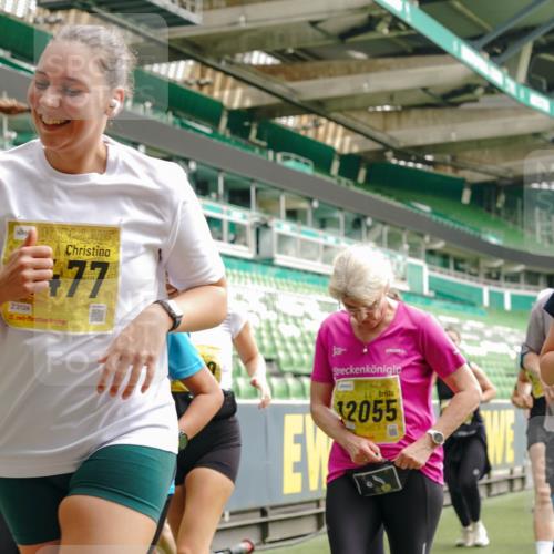 13.09.2026 - 21. swb-Marathon Bremen Michael Burmester http://msf.ph/oto/10478296 13.09.2026 10:40:20 Laufen im Stadion 10135, 10138, 10139, 10155, 10156, 10169, 10204, 10213, 10217, 10229, 10234, 10238, 10279, 10280, 10299, 10313, 10314, 10321, 10354, 10360, 10363, 10364, 10378, 10386, 10404, 10406, 10417, 10424, 10435, 10455, 10457, 10469, 10483, 10484, 10493, 10501, 10505, 10510, 10511, 10545, 10556, 10570, 10576, 10580, 10582, 10586, 10595, 10599, 10609, 10611, 10616, 10619, 10630, 10653, 10660, 10662, 10664, 10686, 10694, 10696, 10706, 10712, 10737, 10743, 10751, 10766 meine-sportfotos.de
