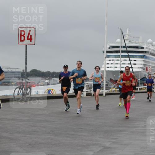 13.09.2026 - Kiel Lauf Andreas Tolksdorf http://msf.ph/oto/10478365 13.09.2026 11:51:41 Kiellinie 118, 4, 11424, 3 meine-sportfotos.de