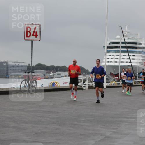 13.09.2026 - Kiel Lauf Andreas Tolksdorf http://msf.ph/oto/10478442 13.09.2026 11:51:48 Kiellinie 817, 4, 3 meine-sportfotos.de