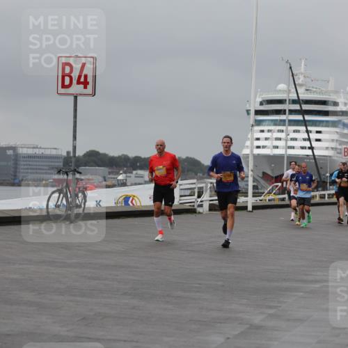 13.09.2026 - Kiel Lauf Andreas Tolksdorf http://msf.ph/oto/10478451 13.09.2026 11:51:48 Kiellinie 4, 3 meine-sportfotos.de