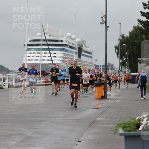 13.09.2026 - Kiel Lauf Andreas Tolksdorf http://msf.ph/oto/10478478 13.09.2026 11:51:50 Kiellinie 5720, 3, 100 meine-sportfotos.de
