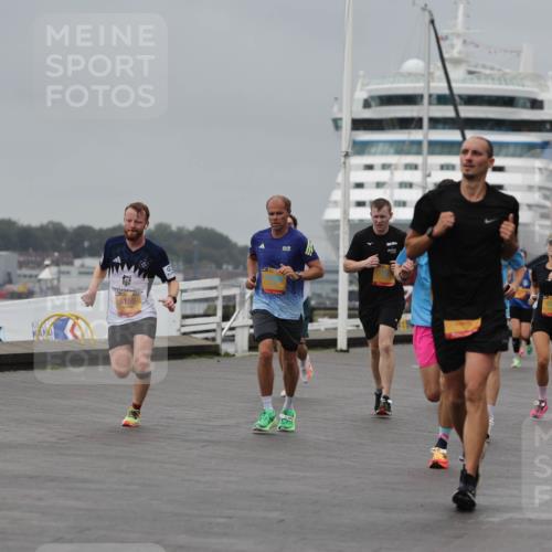 13.09.2026 - Kiel Lauf Andreas Tolksdorf http://msf.ph/oto/10478497 13.09.2026 11:51:52 Kiellinie 4, 6155, 3, 2012 meine-sportfotos.de