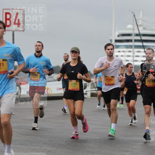 13.09.2026 - Kiel Lauf Andreas Tolksdorf http://msf.ph/oto/10478573 13.09.2026 11:51:58 Kiellinie 4, 2611, 3596, 0, 38, 5301, 8980, 2012, 3 meine-sportfotos.de