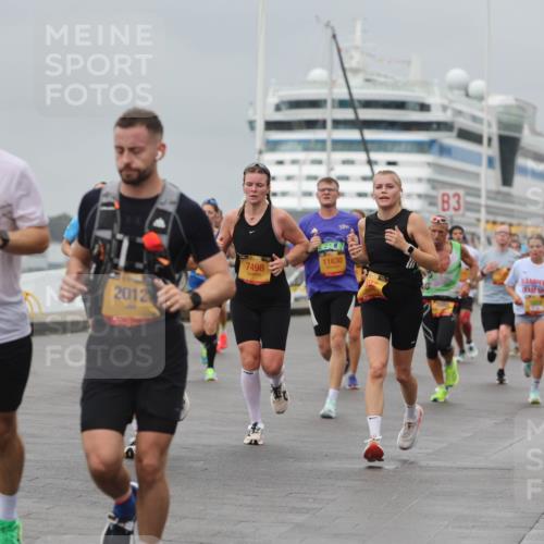 13.09.2026 - Kiel Lauf Andreas Tolksdorf http://msf.ph/oto/10478602 13.09.2026 11:52:00 Kiellinie 4, 1, 304, 12086, 8980, 2012, 7498, 11630, 83, 3 meine-sportfotos.de