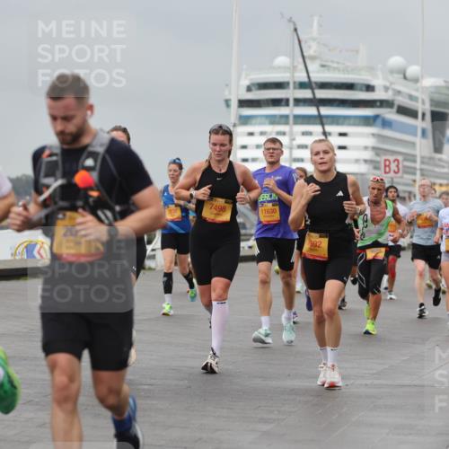 13.09.2026 - Kiel Lauf Andreas Tolksdorf http://msf.ph/oto/10478612 13.09.2026 11:52:00 Kiellinie 4, 030, 38, 7498, 11630, 3692, 3685, 3 meine-sportfotos.de