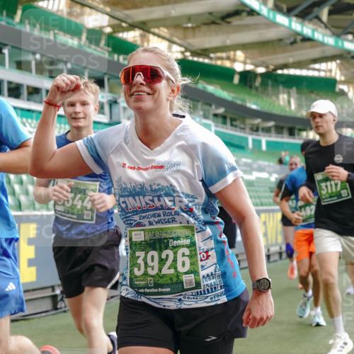 13.09.2026 - 21. swb-Marathon Bremen Michael Burmester http://msf.ph/oto/10478646 13.09.2026 13:18:03 Laufen im Stadion 134, 267, 271, 311, 404, 449, 486, 546, 588, 732, 753, 837, 921, 1057, 1424, 1425, 1431, 1765, 1790, 1813, 1825, 1844, 1868, 1987, 2056, 2067, 2096, 2123, 2137, 2259, 2294, 2357, 2358, 2381, 2389, 2419, 2453, 2532, 2550, 2562, 2586, 2601, 2614, 2647, 2655, 2797, 2821, 2849, 2857, 2879, 2880, 2893, 2984, 2996, 2999, 3096, 3100, 3104, 3146, 3180, 3195, 3210, 3213, 3285, 3314, 3337, 3366, 3421, 3431, 3476, 3479, 3506, 3537, 3548, 3619, 3633, 3654, 3740, 3879, 4478 meine-sportfotos.de
