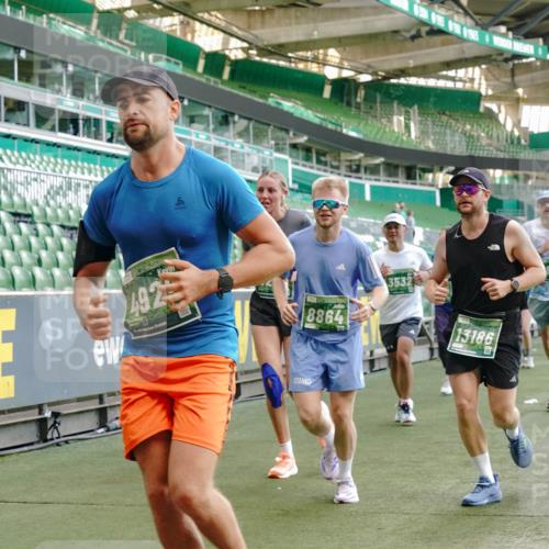 13.09.2026 - 21. swb-Marathon Bremen Michael Burmester http://msf.ph/oto/10478712 13.09.2026 13:18:05 Laufen im Stadion 134, 267, 271, 311, 404, 449, 486, 546, 588, 732, 753, 837, 921, 1057, 1424, 1425, 1431, 1765, 1790, 1813, 1825, 1844, 1868, 1987, 2056, 2067, 2096, 2123, 2137, 2294, 2357, 2358, 2381, 2389, 2419, 2453, 2532, 2550, 2562, 2586, 2601, 2614, 2647, 2655, 2797, 2821, 2849, 2857, 2879, 2880, 2893, 2944, 2984, 2999, 3096, 3100, 3104, 3146, 3180, 3195, 3210, 3213, 3285, 3314, 3337, 3366, 3421, 3431, 3476, 3479, 3506, 3537, 3548, 3619, 3633, 3654, 3740, 3879, 4478 meine-sportfotos.de