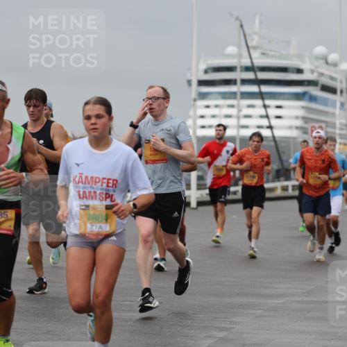 13.09.2026 - Kiel Lauf Andreas Tolksdorf http://msf.ph/oto/10478729 13.09.2026 11:52:05 Kiellinie 4, 3685, 139, 7804, 11796 meine-sportfotos.de