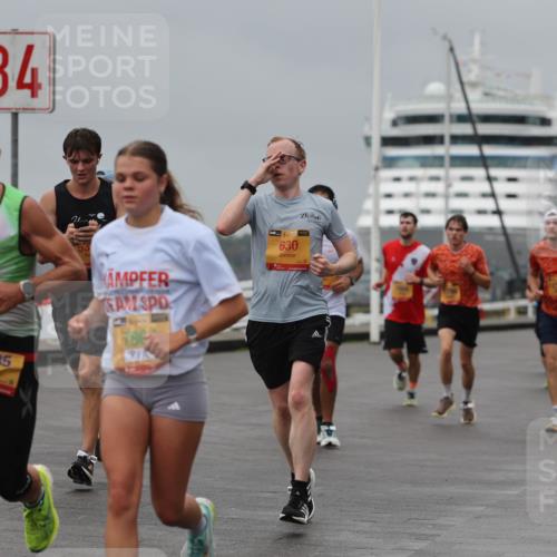 13.09.2026 - Kiel Lauf Andreas Tolksdorf http://msf.ph/oto/10478736 13.09.2026 11:52:05 Kiellinie 4, 3685, 786, 35, 630, 83 meine-sportfotos.de